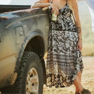 Novella Royale Hadley Button Dress